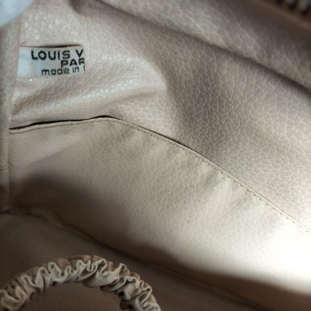 ✿ペンギンちゃん✿LOUIS VUITTON トウルーストワレット28