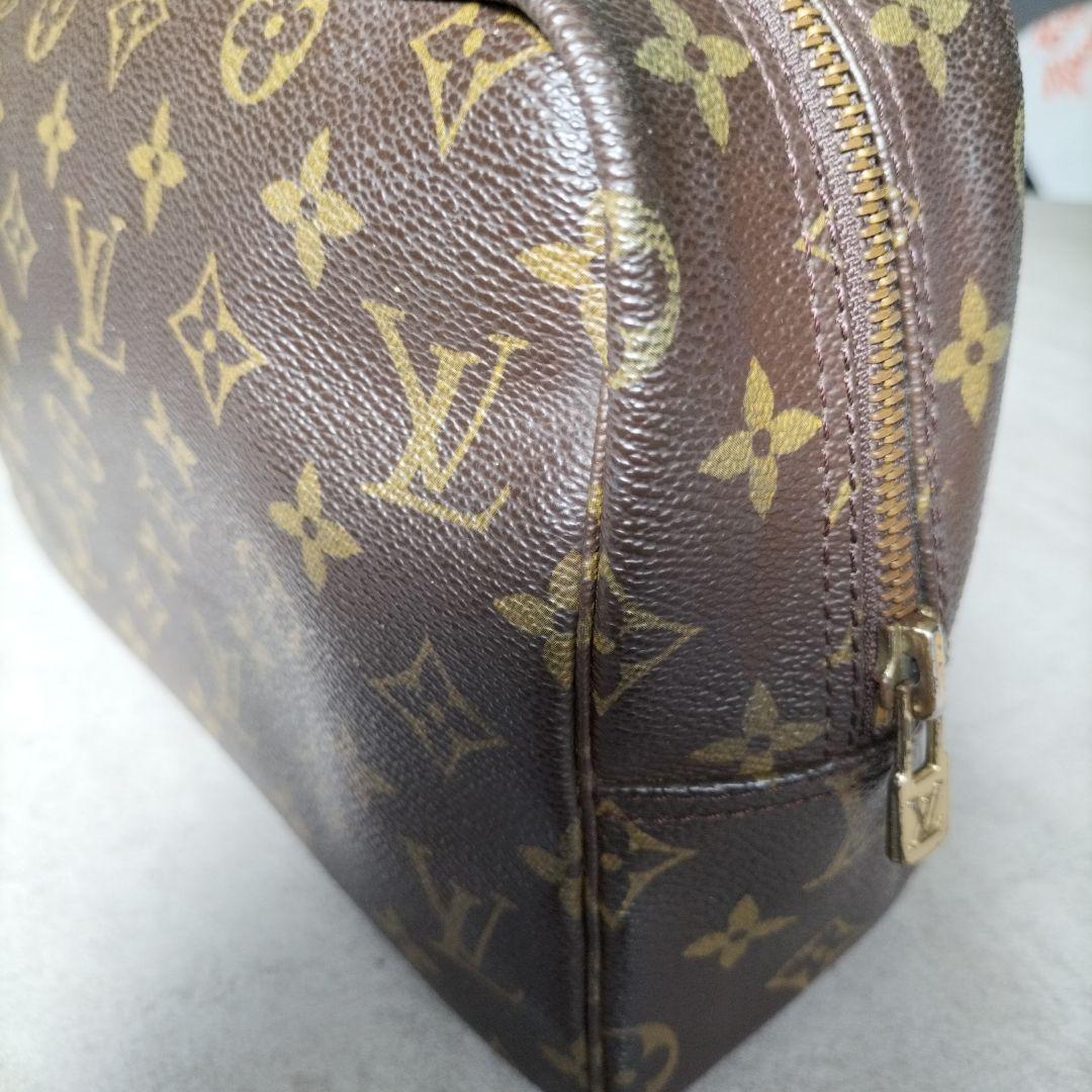 ✿ペンギンちゃん✿LOUIS VUITTON トウルーストワレット28