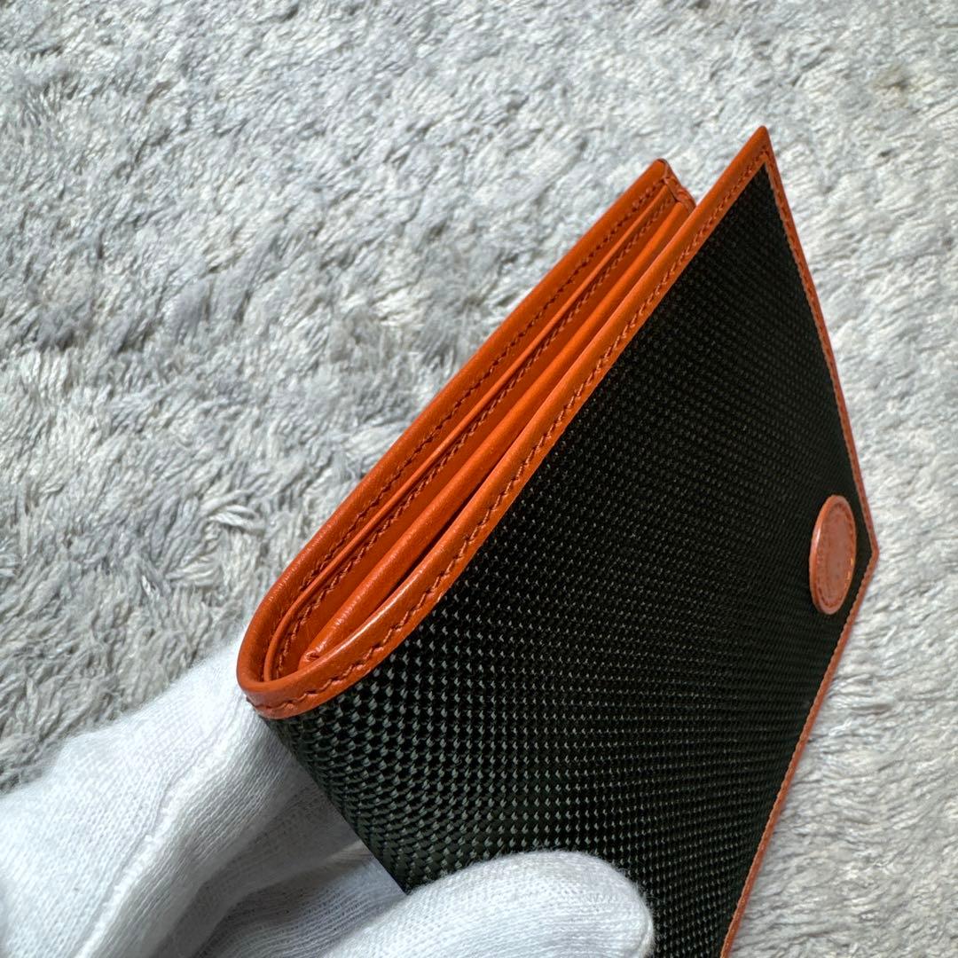 【未使用】HUNTING WORLD ハンティングワールド 二つ折り財布