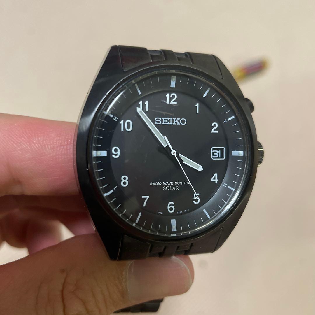 SEIKO ソーラー ブラック 時計 金属ベルト