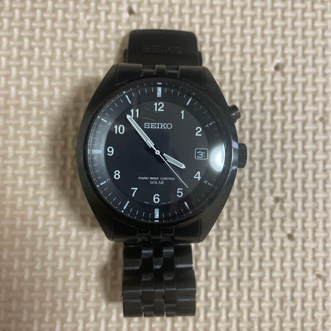 SEIKO ソーラー ブラック 時計 金属ベルト