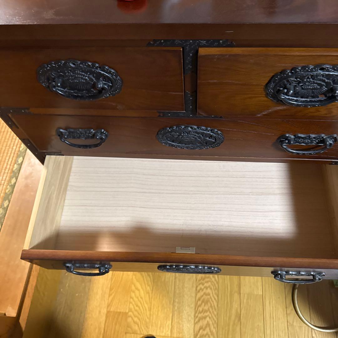 伝統的な日本の木製箪笥 6引き出し