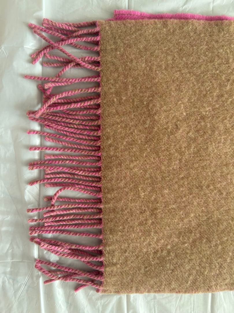 ロエベ（LOEWE）のバイカラーアナグラムスカーフ（マフラー）