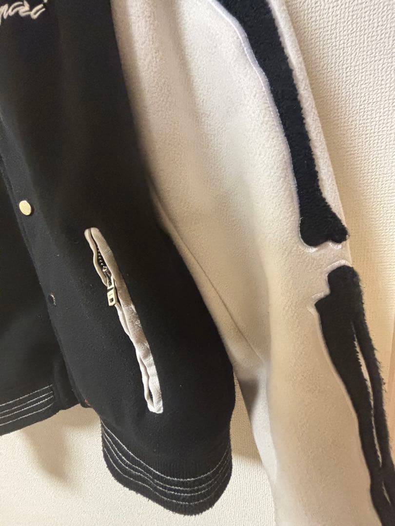 AMIRIスタジャン