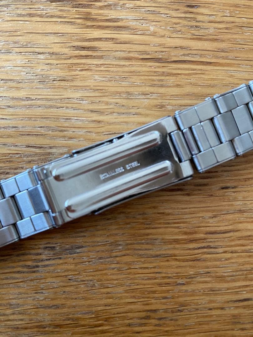 【新品同様】Mr Beads リベット 20mm ゲイフレアスタイル 伸縮ブレス