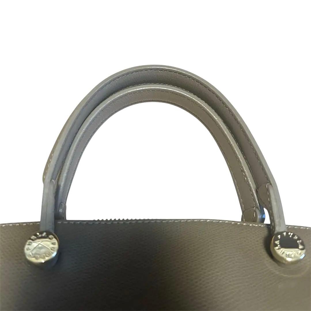 【極美品】FURLA パイパー M 2WAY ベージュ系 保管袋付き レザー