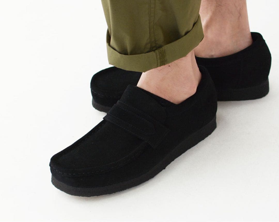 リCLARKSワラビーローファー