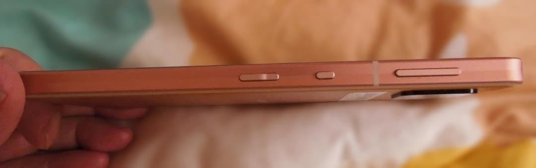 AQUOS sense6 本体　AU　SHG05　64GB