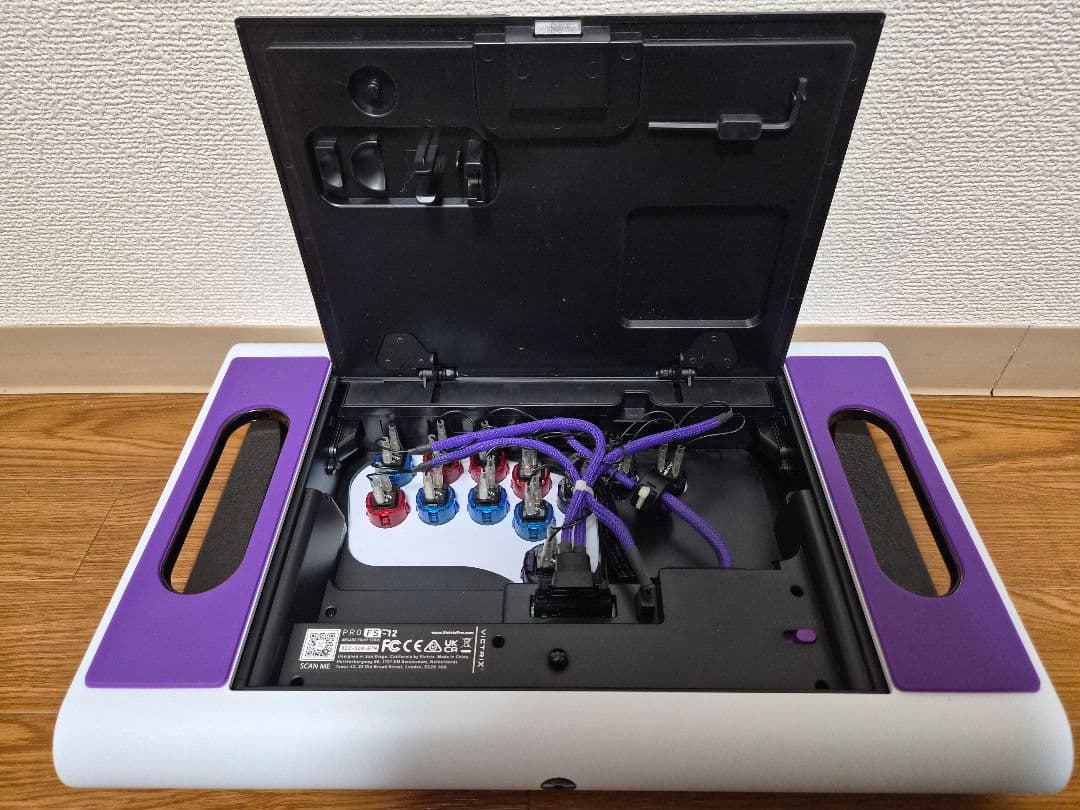 VICTRIX PRO FS-12 レバーレス