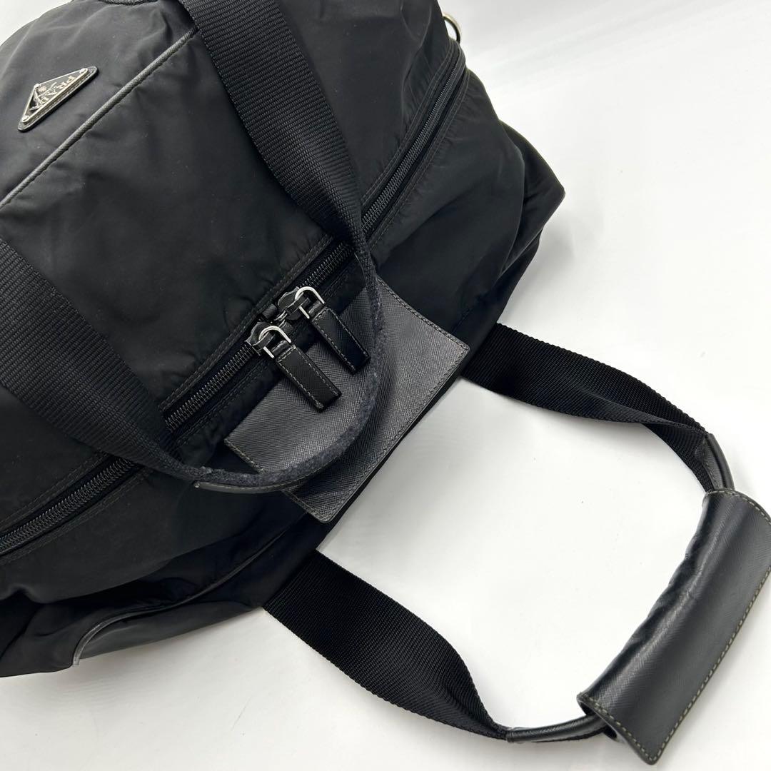 PRADA プラダ　ボストンバッグ　大容量　三角ロゴプレート　ブラック
