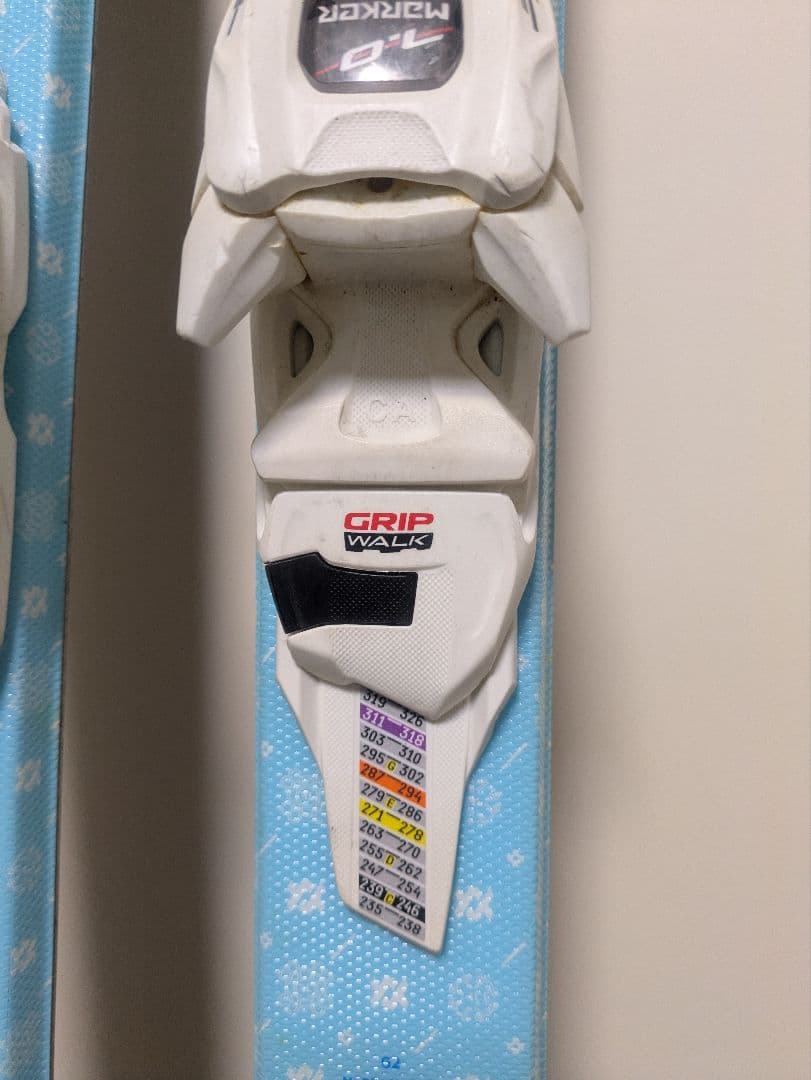 Volkl ジュニアスキー　FLAIR150cm　調整ビンディング付