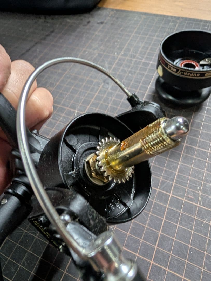 スピニングリール ON/OFFスイッチ付き