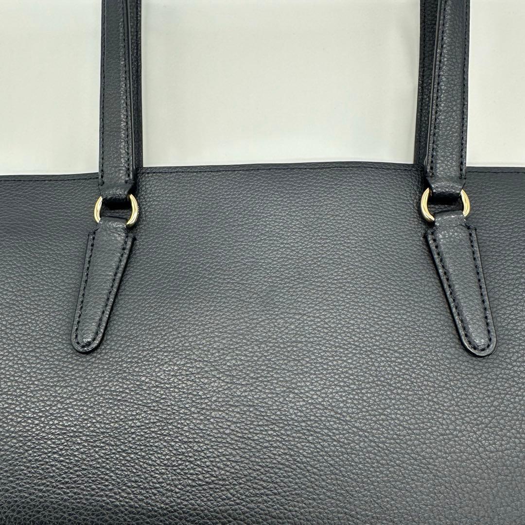 COACH テイタム レザートート ハンド　ビジネスバッグ　ネイビー