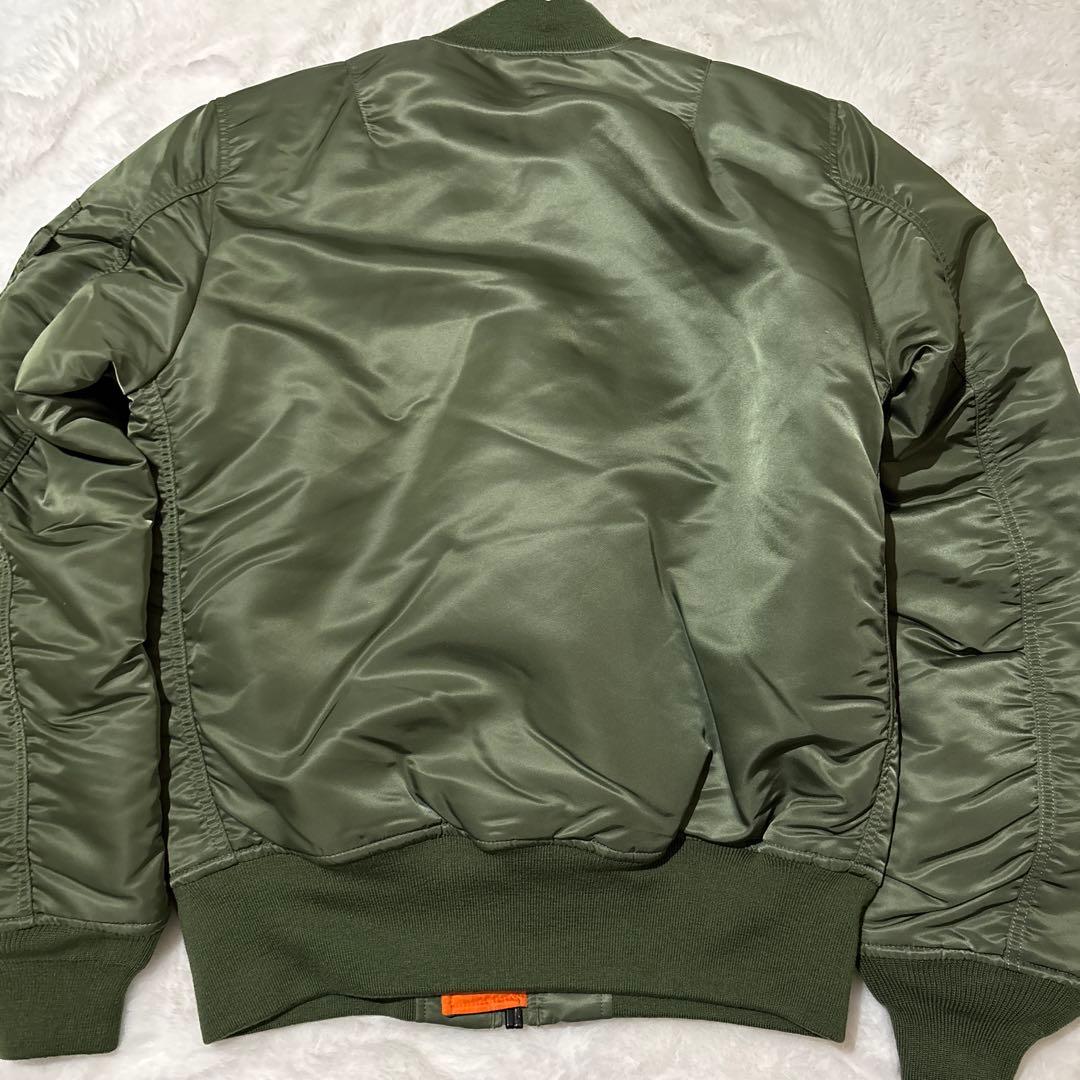 アルファ　ALPHA INDUSTRIES MA-1 フライトジャケット