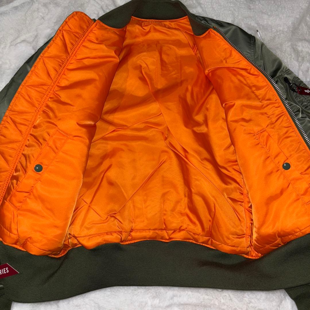 アルファ　ALPHA INDUSTRIES MA-1 フライトジャケット