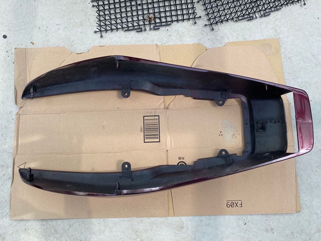 ニ*る様 ブロス650、400用Rカウル