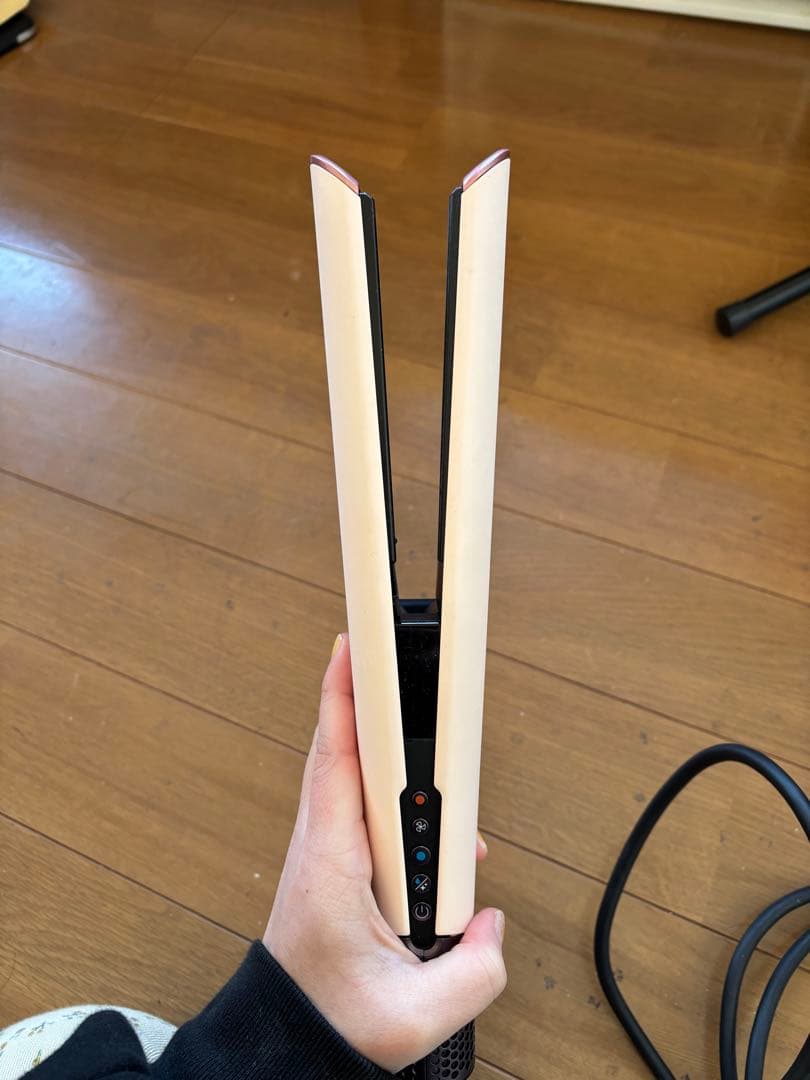 Dyson エアストレート　ホワイト/ピンク