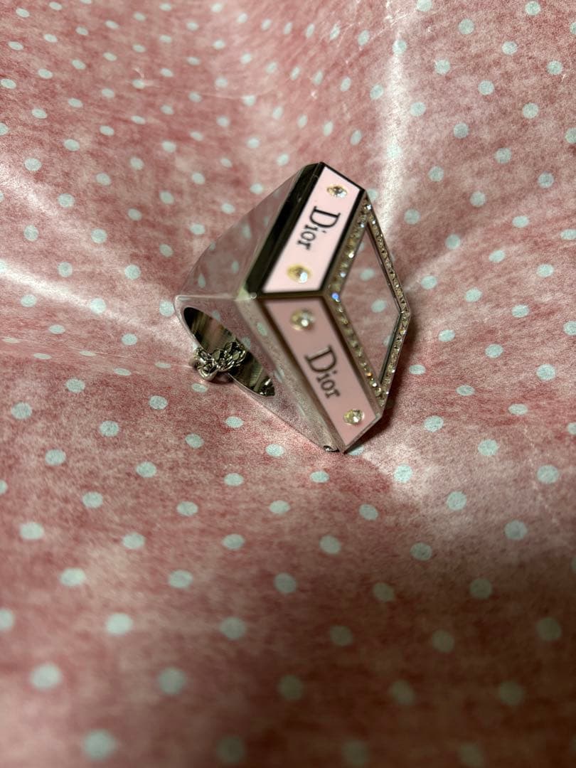 ディオール　プリンセスリング　001　ピンクマジェスティ