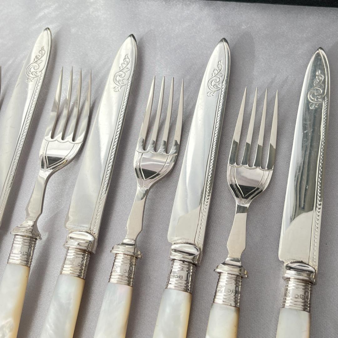 【英国 】【白蝶貝 / 純銀継手】ビクトリアン デザートセット10本 1921年