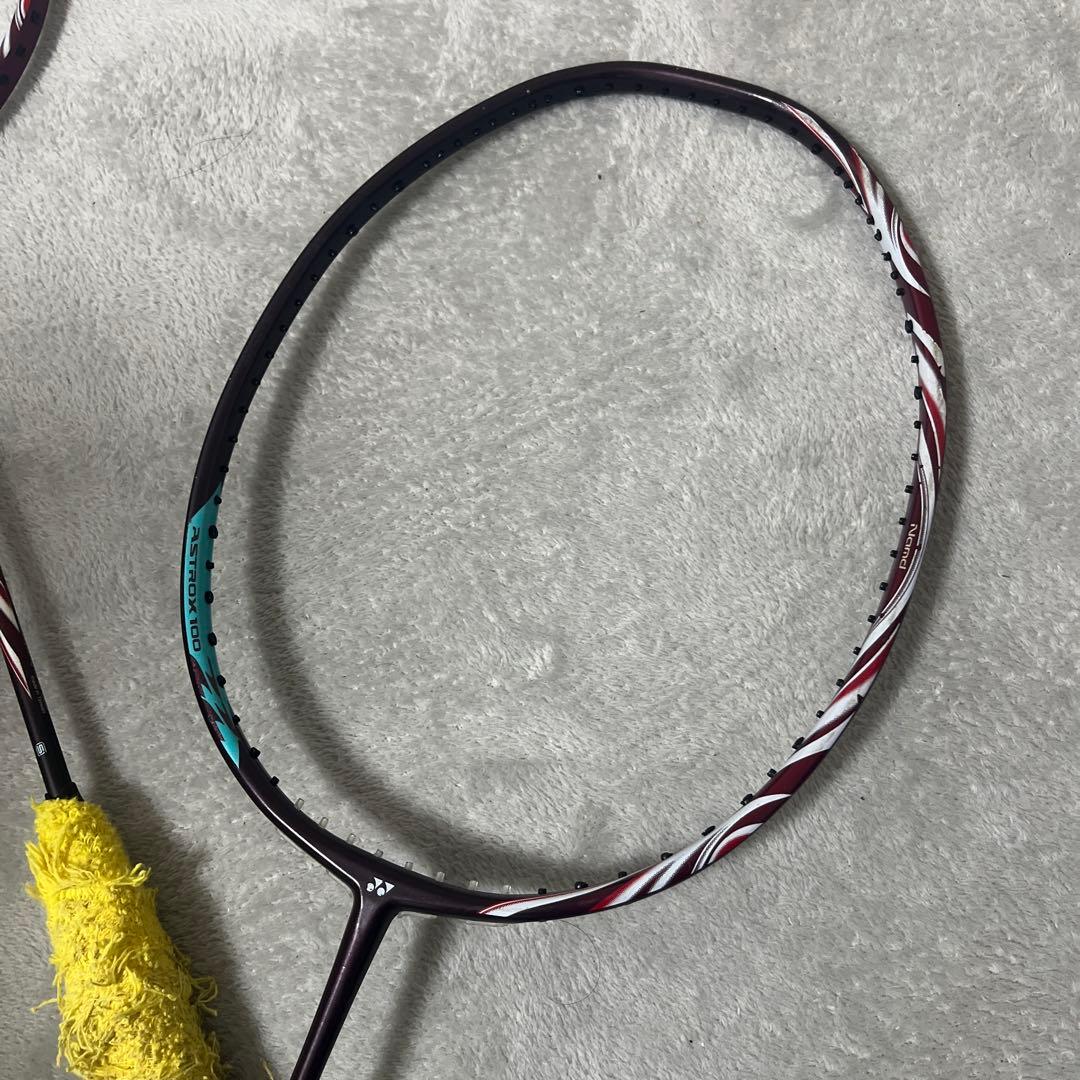 みっちゃん　バドミントン　ラケット　アストロクス100zz tour