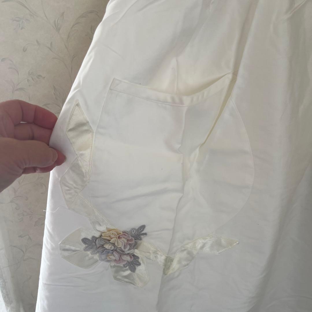 ホワイト花柄刺繍レースエプロン　さえら 母の日