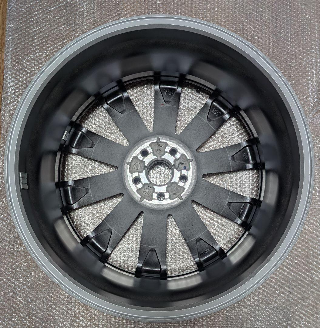 トヨタクラウンスポーツZ 純正アルミホイール１本<新車外し>　ケイスケ