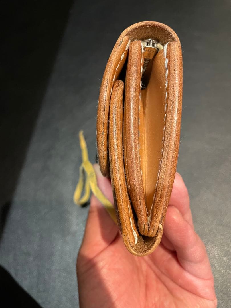 ゴローズ　三つ折り財布