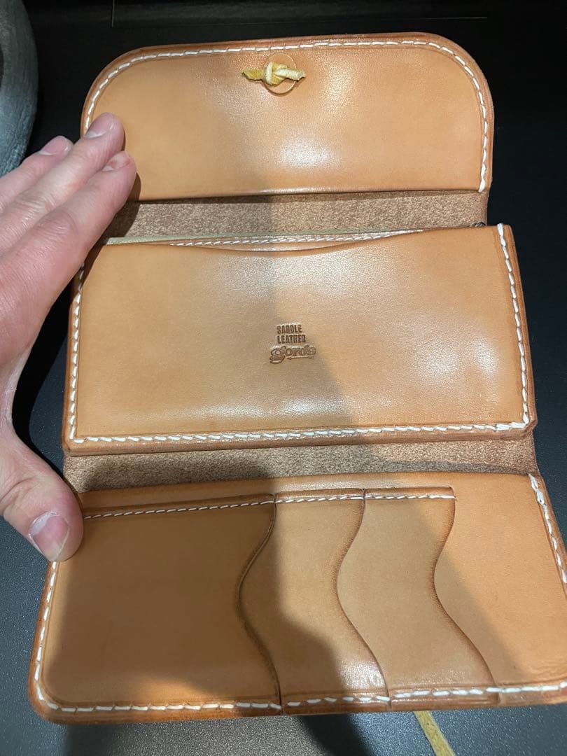 ゴローズ　三つ折り財布