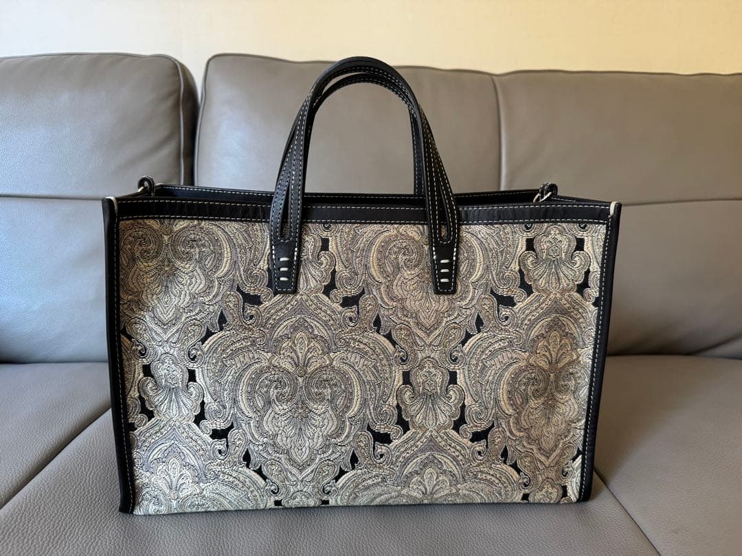 A VACATION アヴァケーション BREAD M ONYX