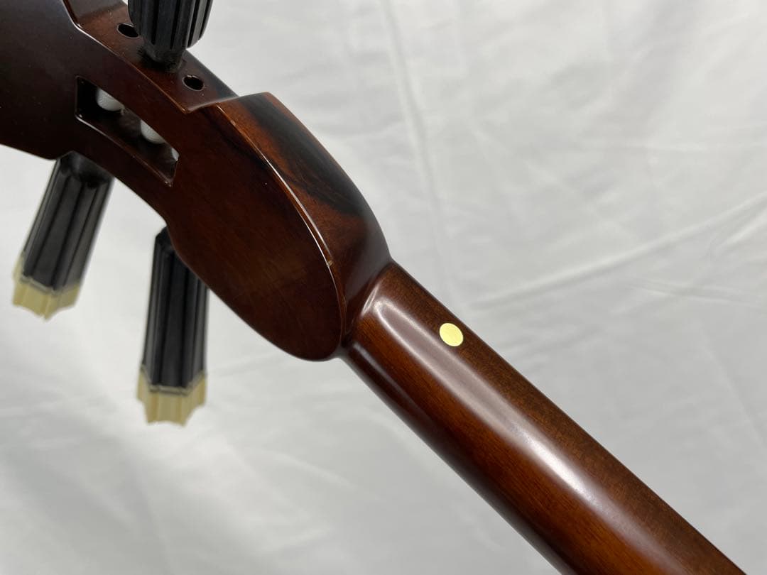 沖縄三線 宮古木工芸 本皮1枚張り 上等黒檀