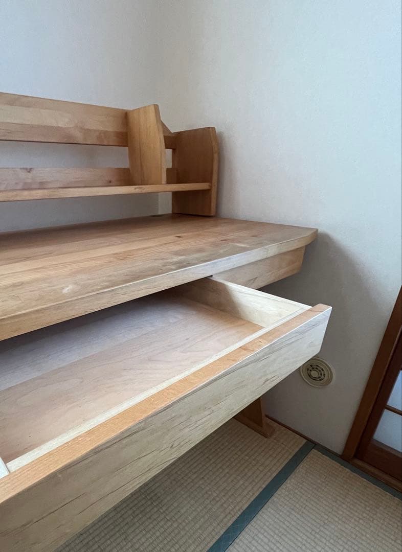 ACTUS 勉強机　REVE 木製シンプルデスク 上棚付き　アクタス