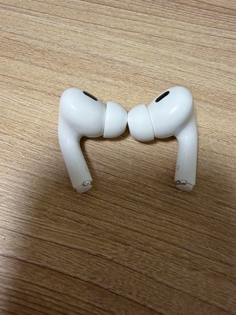 AirPods Pro 第2世代 Lightning Magsafe充電タイプ