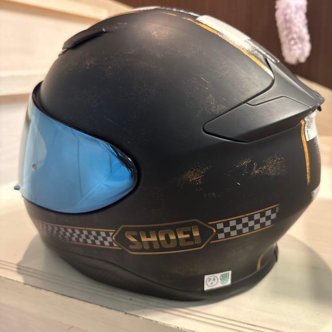 SHOEI フルフェイスヘルメット ブラック/ゴールド