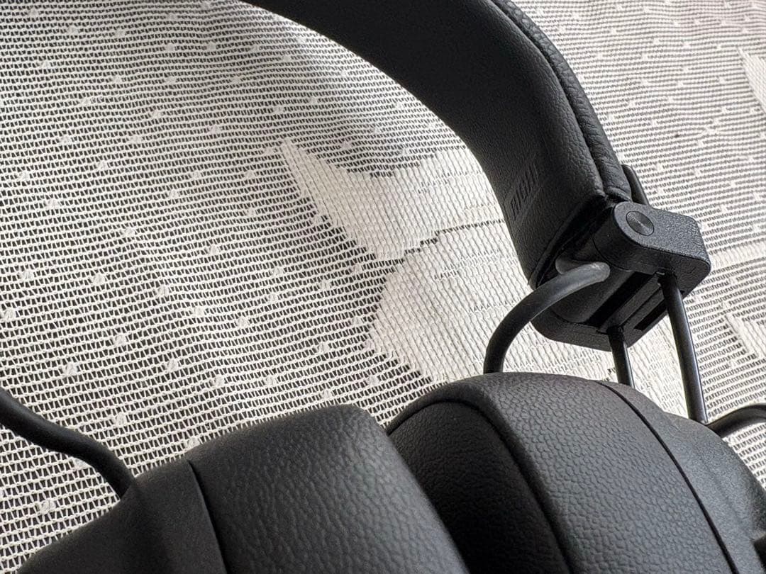 【ほぼ未使用】Marshall Major V ヘッドホン ブラック 付属品完備