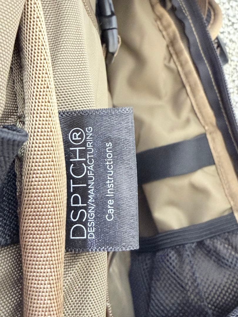 DSPTCH ディスパッチ　バックパック　リュックサック　美品　ベージュ