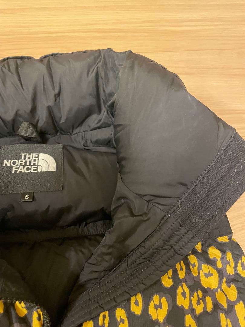 THE NORTH FACE ヒョウ柄ダウンベスト S