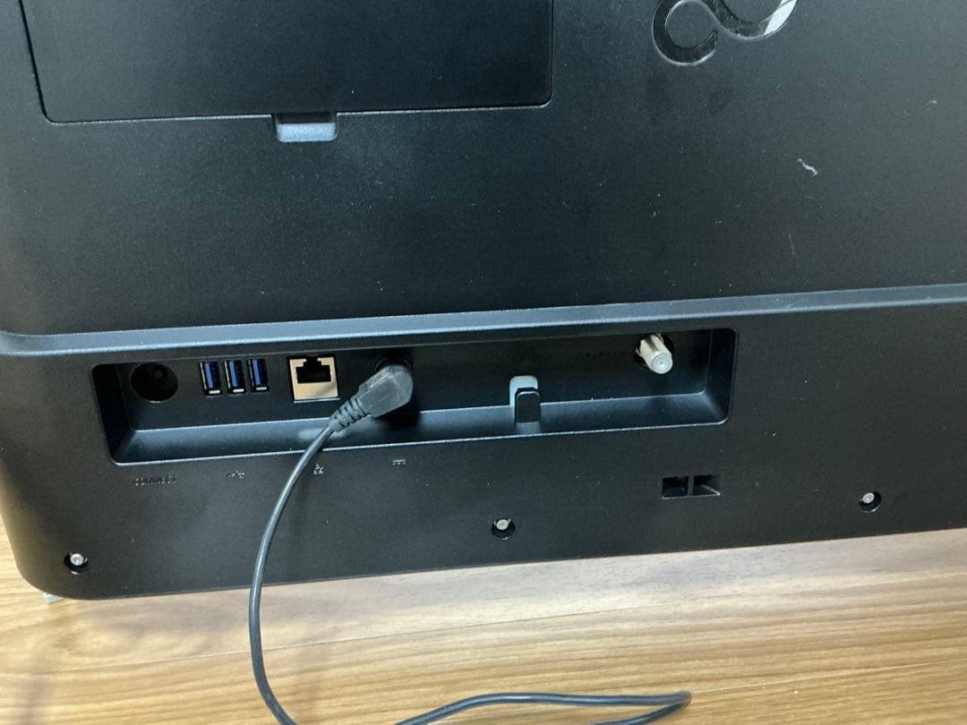 富士通★FH77/D1★Core i7-8750H/8GB/1TB/Win11