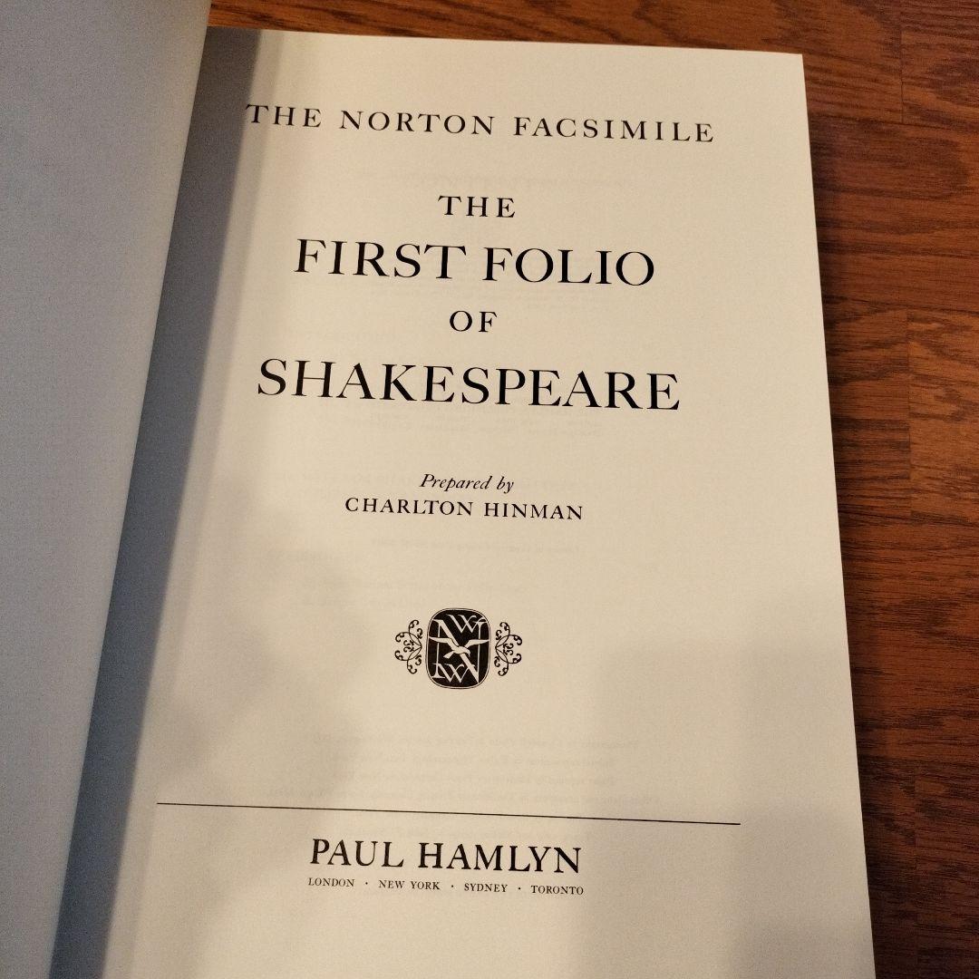 洋書 THE FIRST FOLIO OF SHAKESPEARE