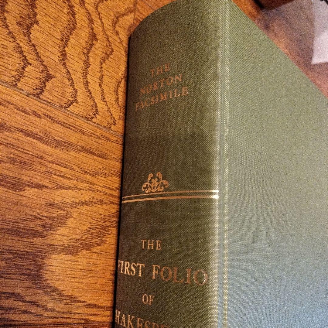 洋書 THE FIRST FOLIO OF SHAKESPEARE