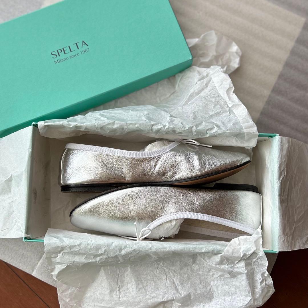 ★美品★ SPLETA OLGA バレエシューズ　シルバー　36