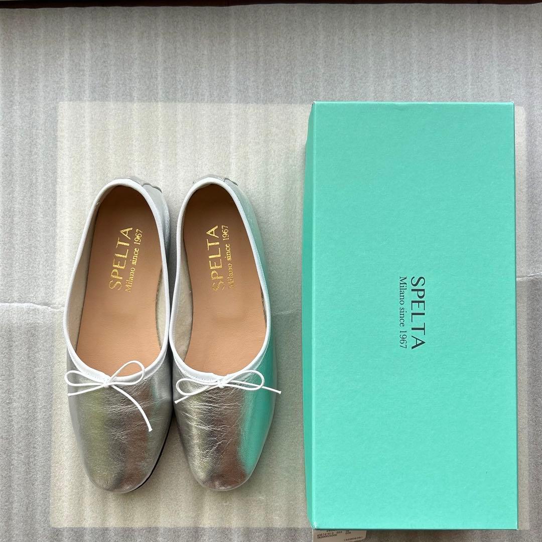 ★美品★ SPLETA OLGA バレエシューズ　シルバー　36