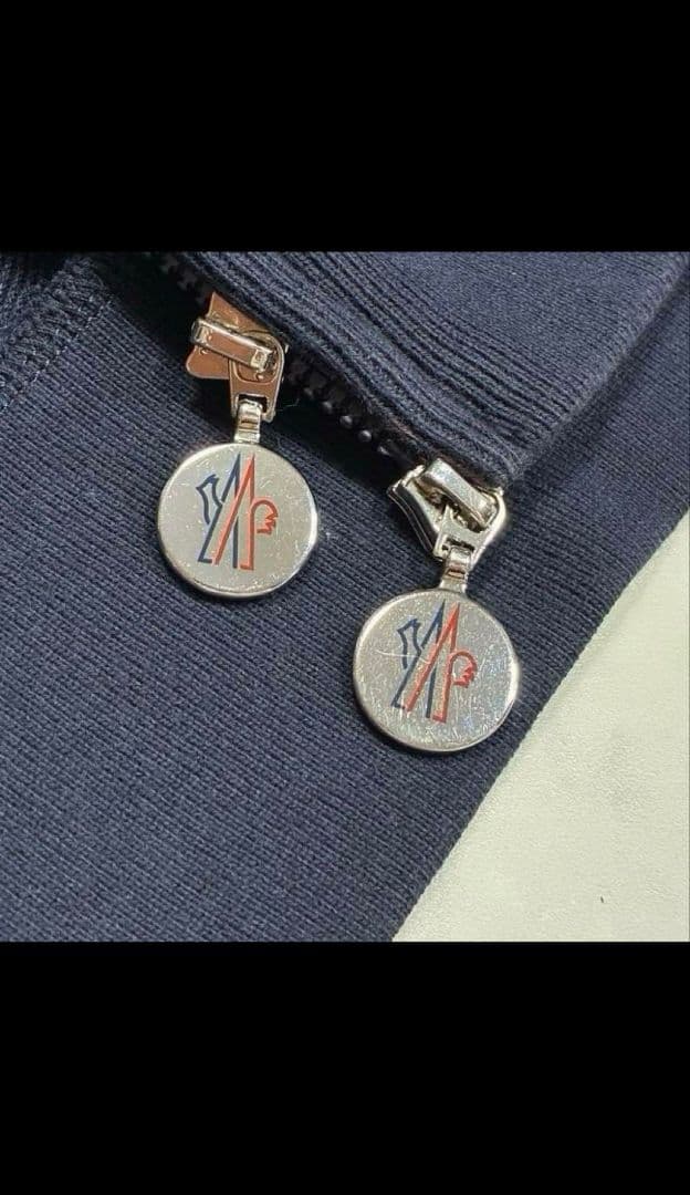 MONCLER ネイビー ジップアップパーカー サイズIX