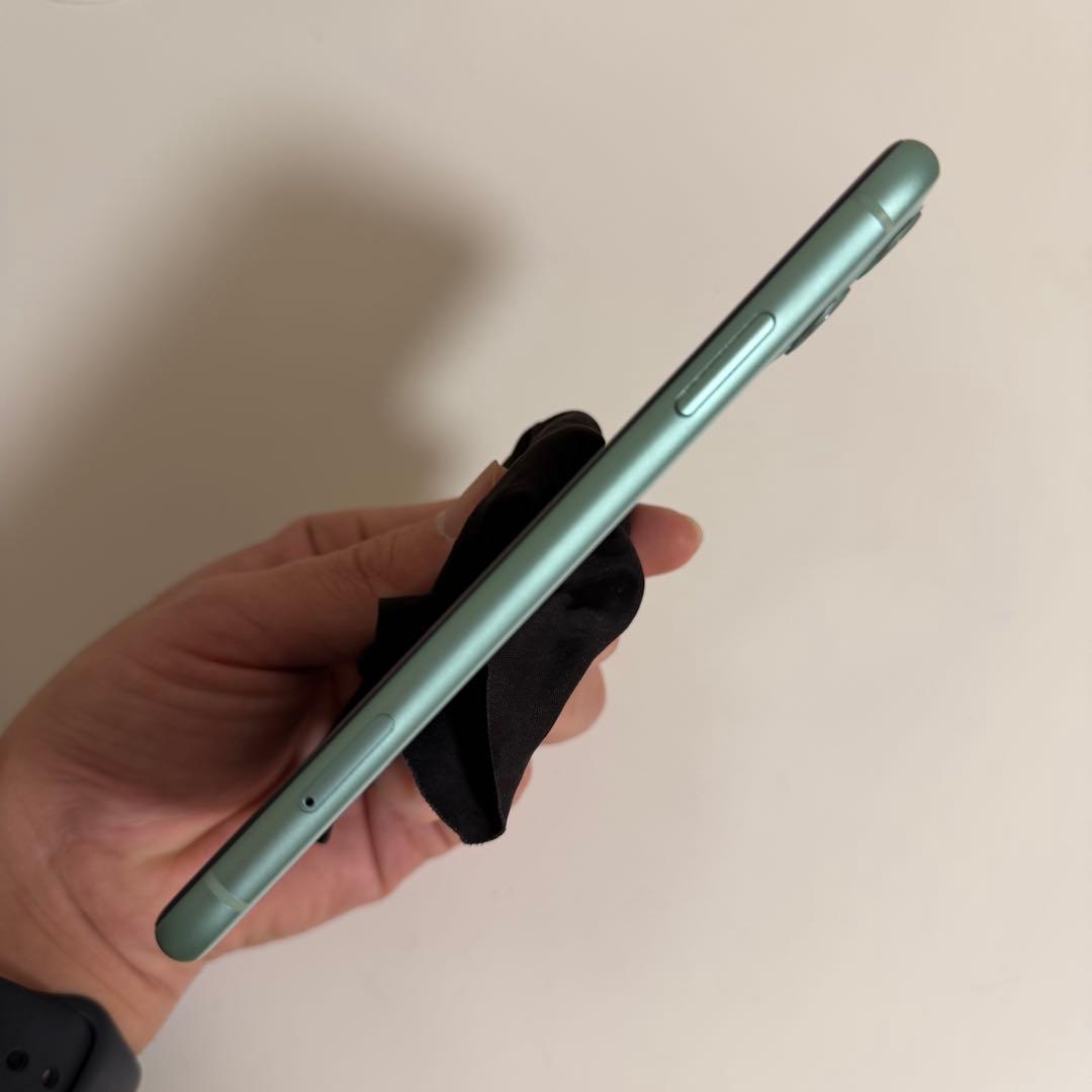 未使用 iPhone 11 128GB グリーン SIMフリー
