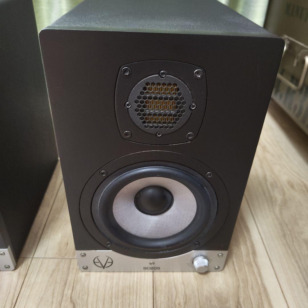 EVE AUDIO SC205 スタジオモニタースピーカー（ペア）