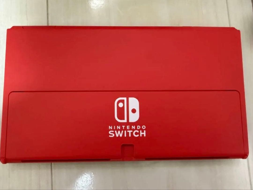 Nintendo Switch有機EL マリオレッド本体と付属品