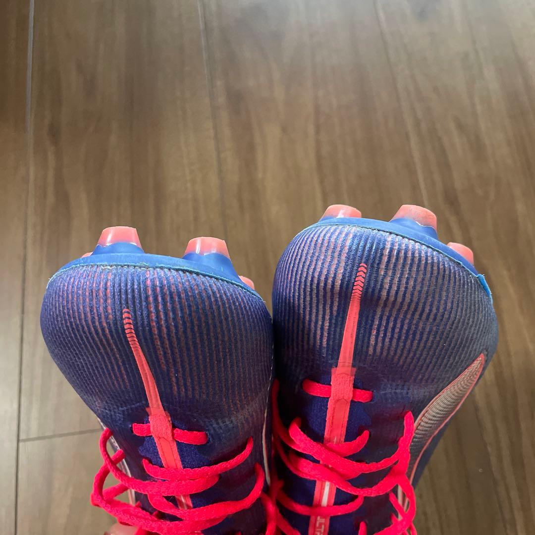 青紫色 サッカーシューズ・スパイクPUMA