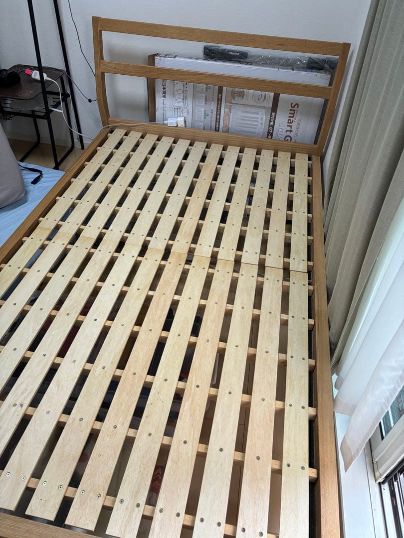 無印良品　セミダブル　ベッド　タモ材