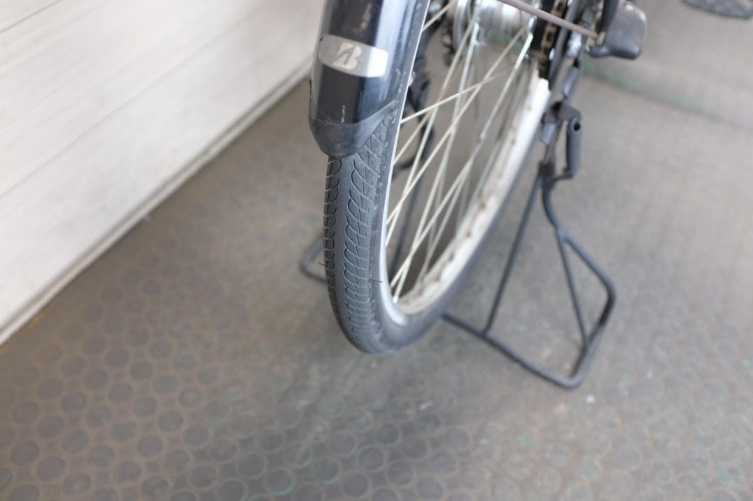 ブリヂストン製　ボーテ　26インチ　3段　8.9Ah充電器あり