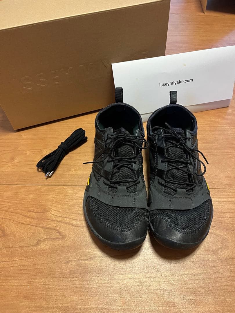 lake_lake　MT10 O イッセイミヤケ× New Balance