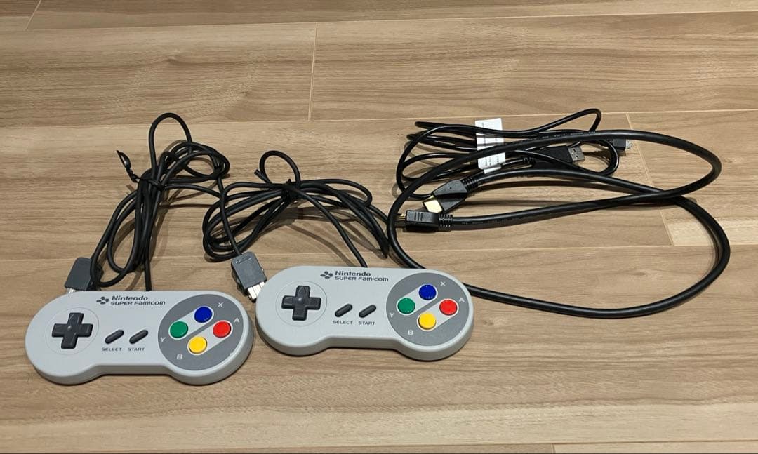 （超美品）ニンテンドークラシックミニ スーパーファミコン 本体 付属品完備